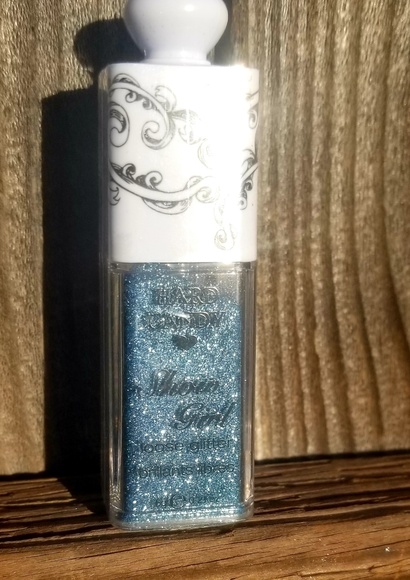 Hard Candy Show Girl Loose Blue Glitter - Picture 2 of 3